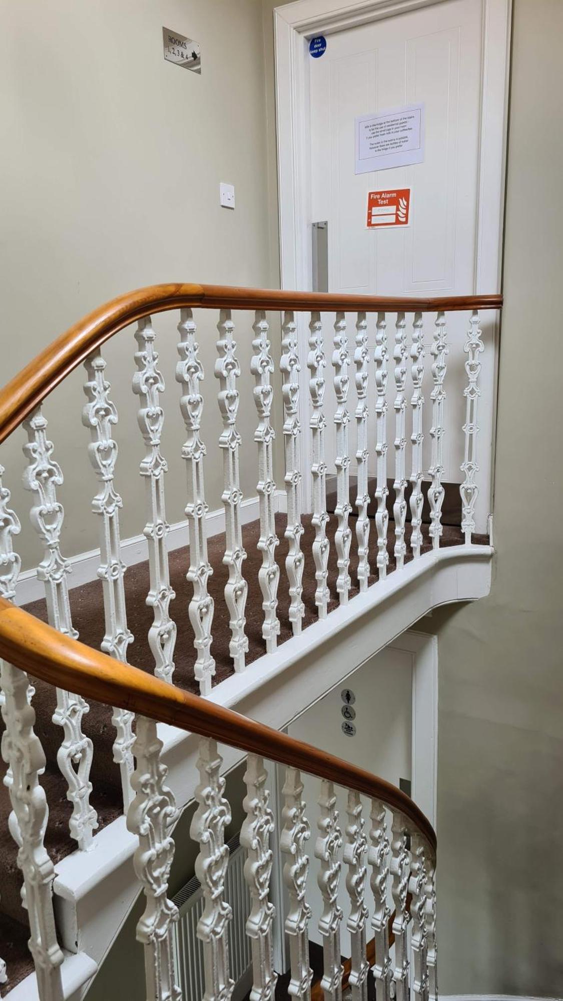 Glenisla Hotel 布莱尔高里 外观 照片