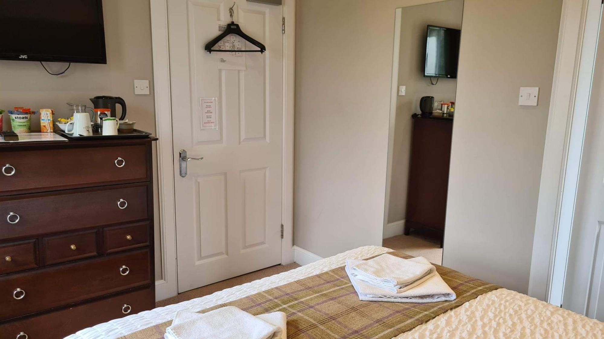 Glenisla Hotel 布莱尔高里 外观 照片