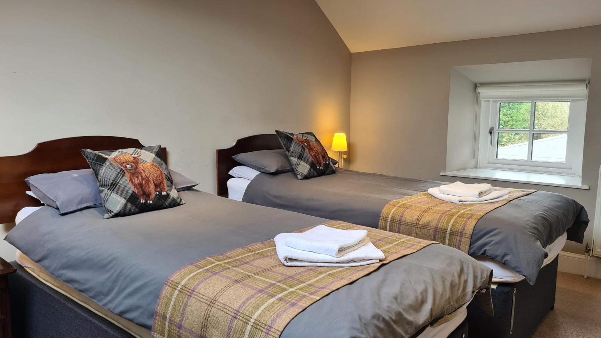 Glenisla Hotel 布莱尔高里 外观 照片